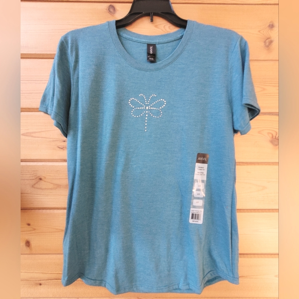 NWT- Swarovski Crystals Butterfly T-Shirt 🦋